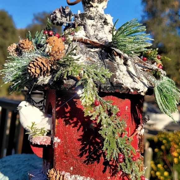 Christmas Winter Birdhouse Arrangement Bird Table Decor Farmhouse Rustic Cabin - Picture 3 of 11